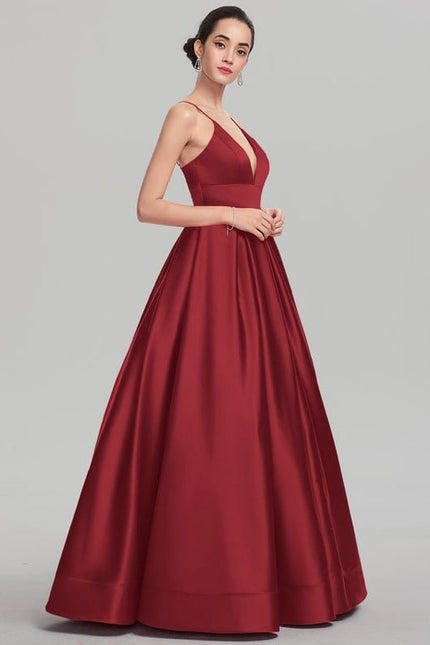 Robe Satinée Élégante Col V Long